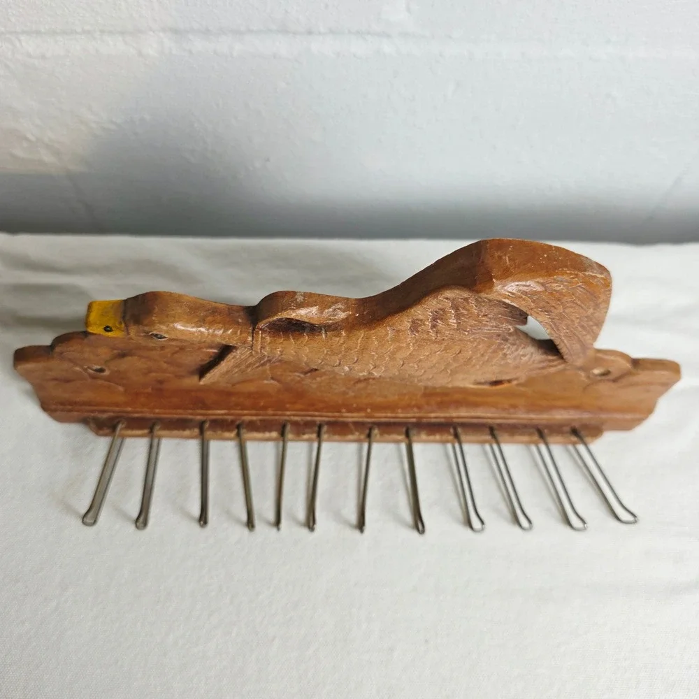 Vintage Faux Wood Flying Mallard Duck Wall Tie Belt Rack 12 Hooks